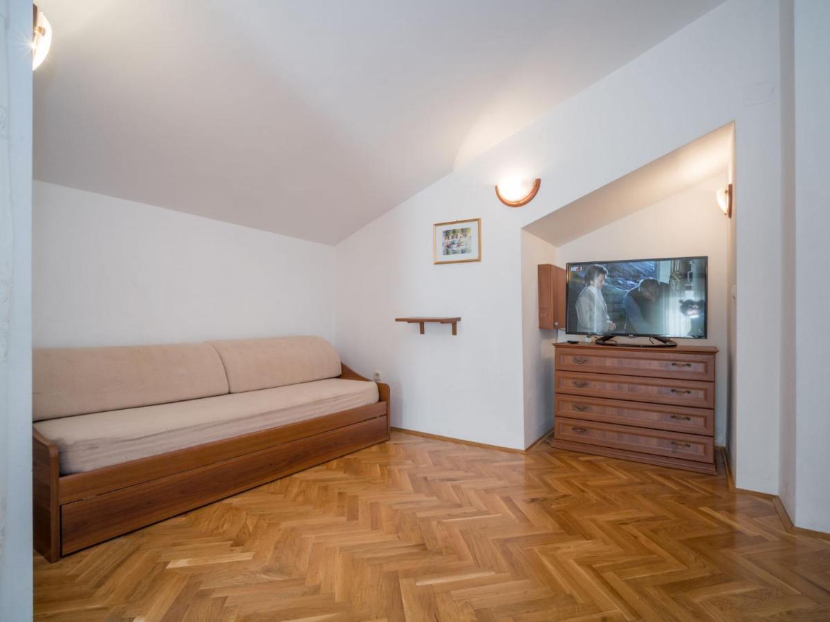Apartma Fuma-6 By Interhome